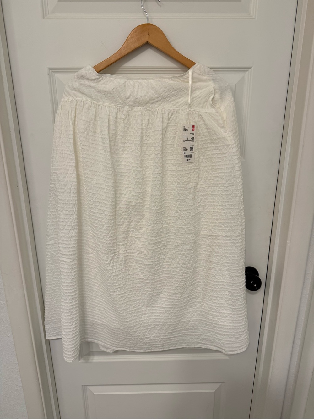NWT Uniqlo Off White Seersucker Volume Skirt M